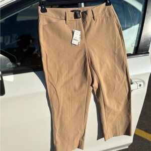 NWT WhiteHouse Black Market   Carmel Straight Crop Pants 2